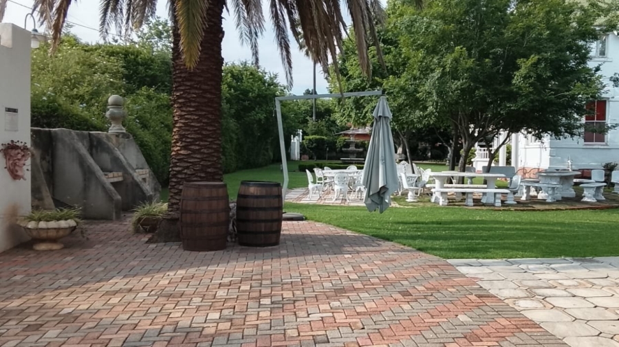 Commercial Property for Sale in Oudorp North West